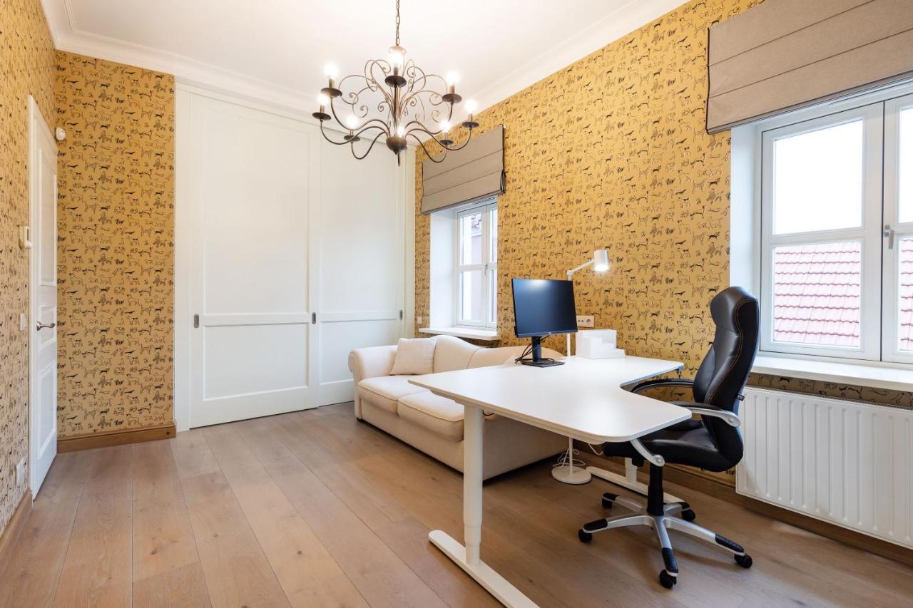 Luxury 2bdr Heart Of Old Town Vilna